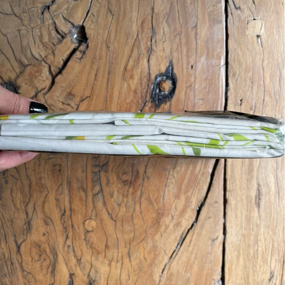 Morgan Jones Vintage Dead Stock Pillowcase Set - Picture 4 of 5